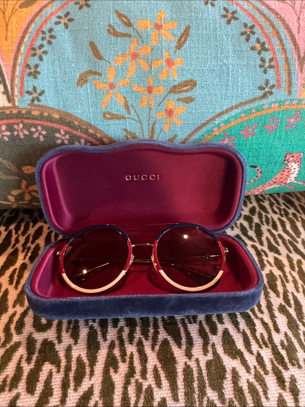 Gucci Round Sunglasses in Burgundy and Gold